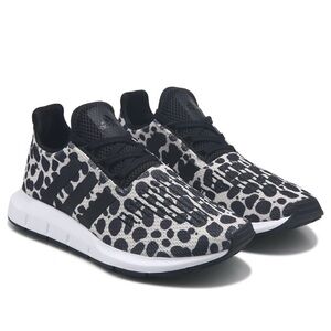 Adidas Swift Run 1.0 Sneakers Sz 9.5